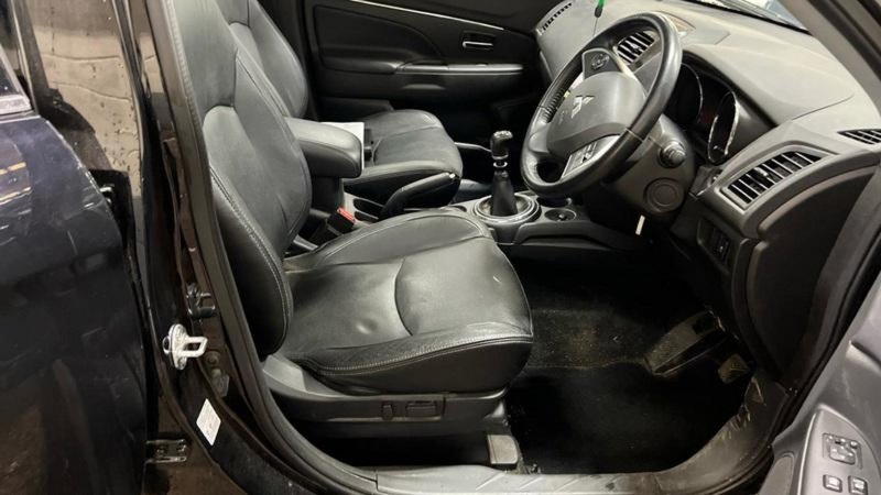 MITSUBISHI ASX