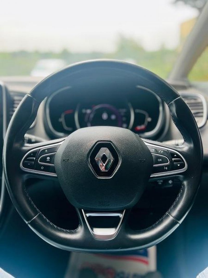 RENAULT SCENIC