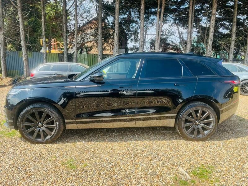 LAND ROVER RANGE ROVER VELAR
