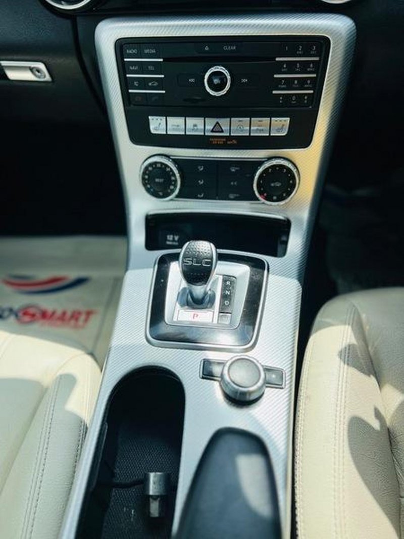MERCEDES-BENZ SLC