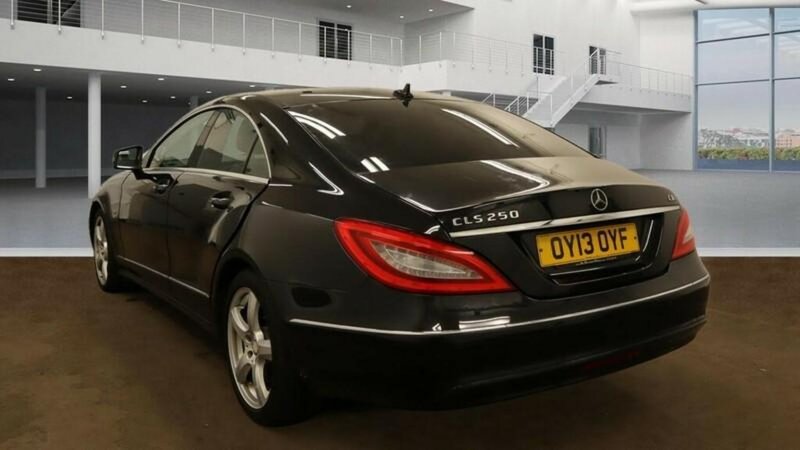 MERCEDES-BENZ CLS