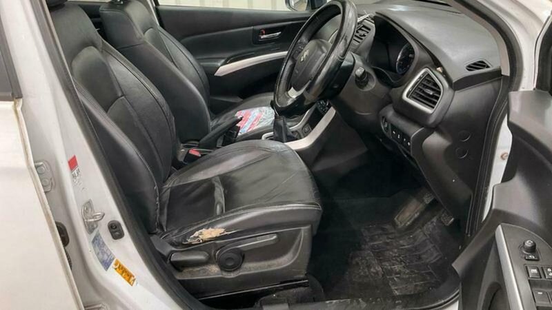SUZUKI SX4 S-CROSS