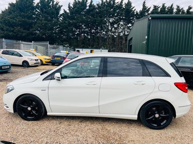 MERCEDES-BENZ B CLASS