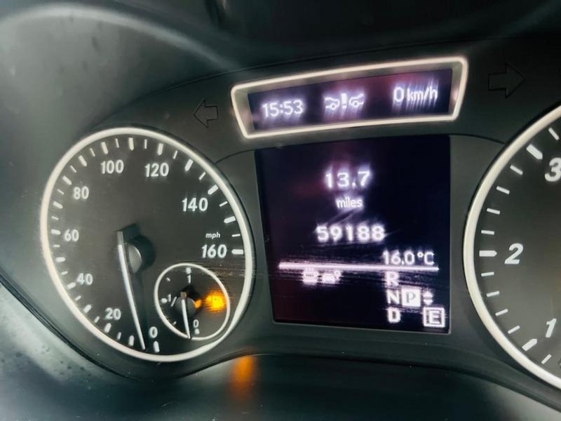 MERCEDES-BENZ B CLASS