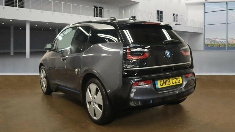 BMW I3
