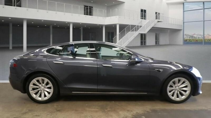 TESLA MODEL S