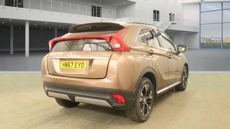 MITSUBISHI ECLIPSE CROSS