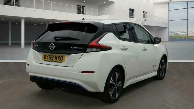 NISSAN LEAF