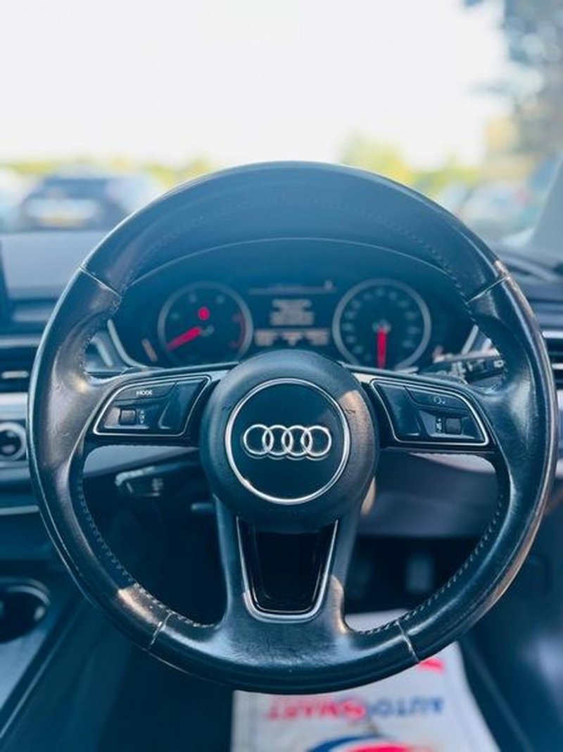AUDI A4 AVANT