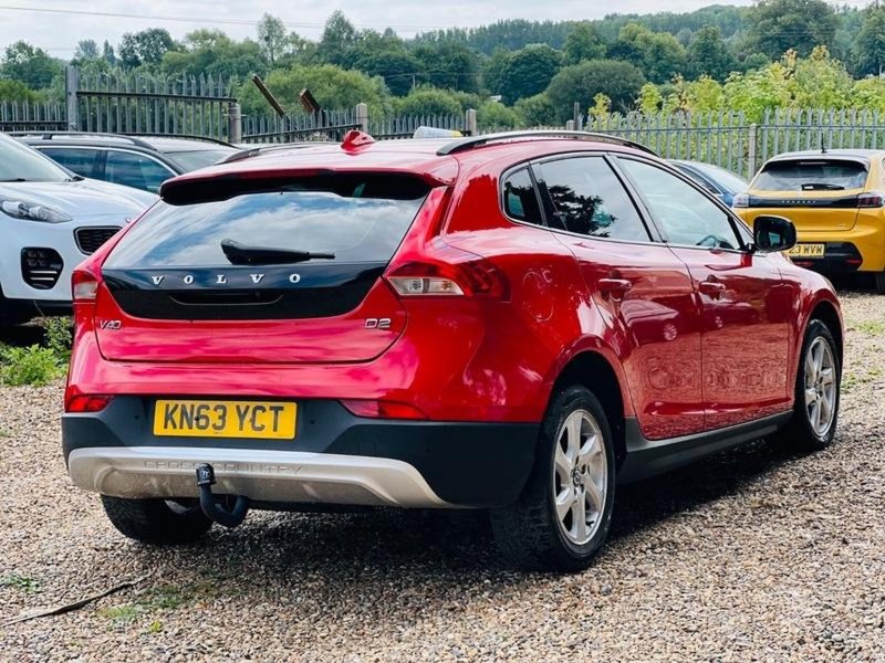 VOLVO V40 CROSS COUNTRY