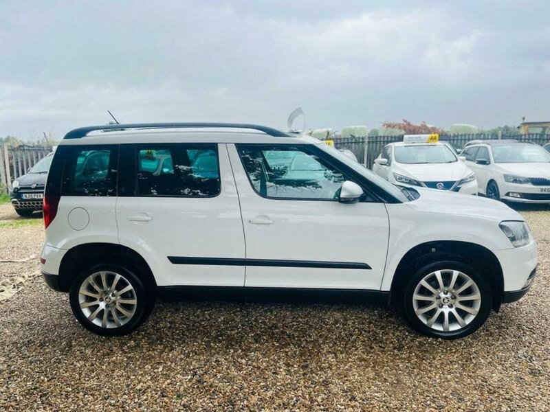 SKODA YETI
