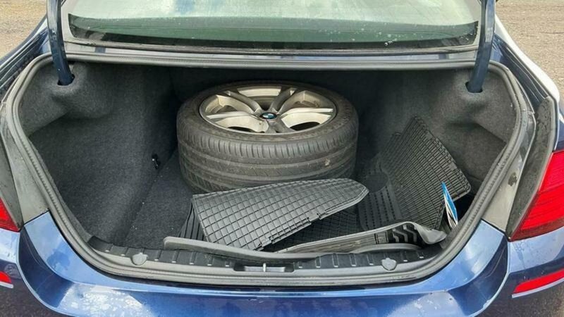 BMW 5 SERIES