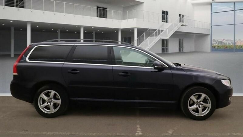 VOLVO V70