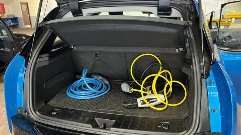 BMW I3