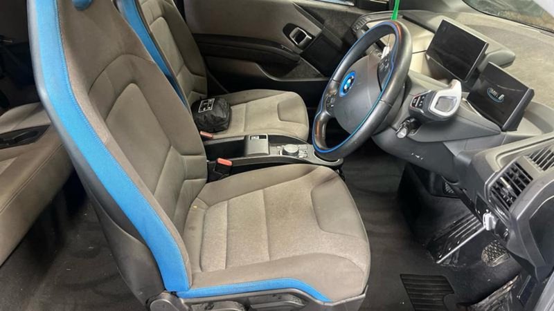 BMW I3