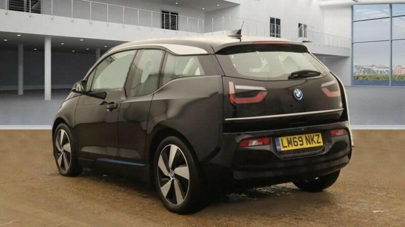 BMW I3