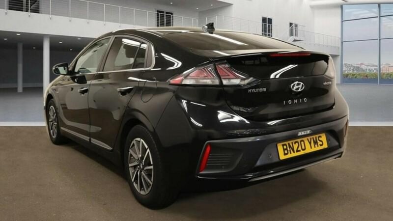 HYUNDAI IONIQ