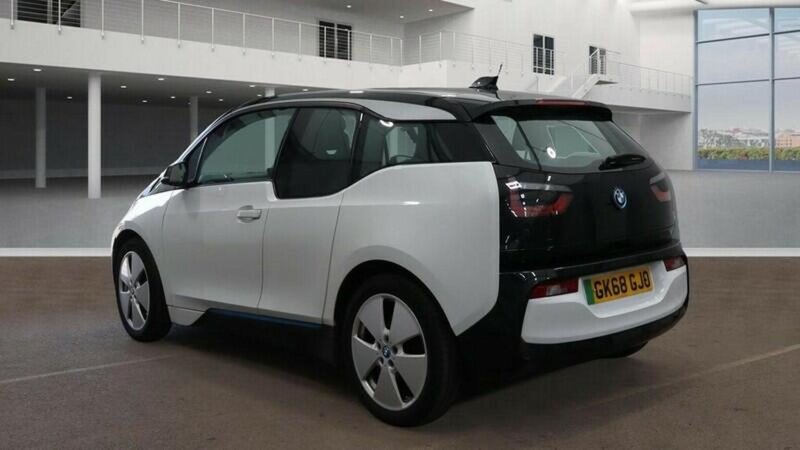 BMW I3