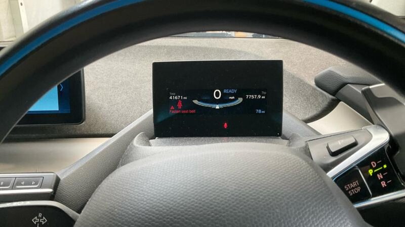 BMW I3