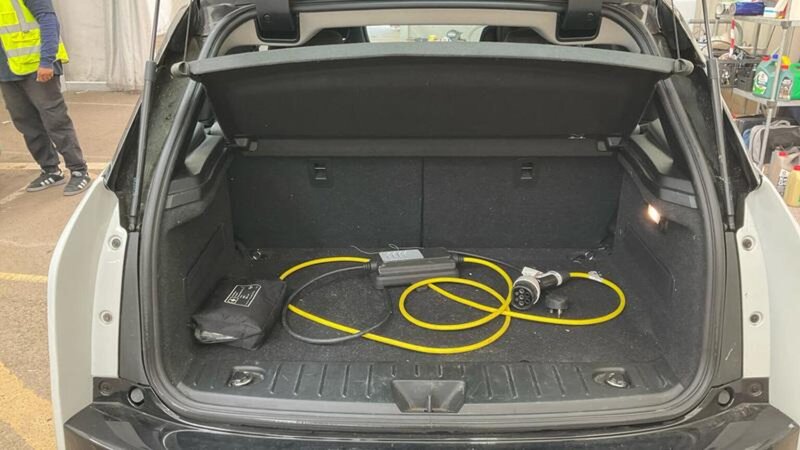BMW I3