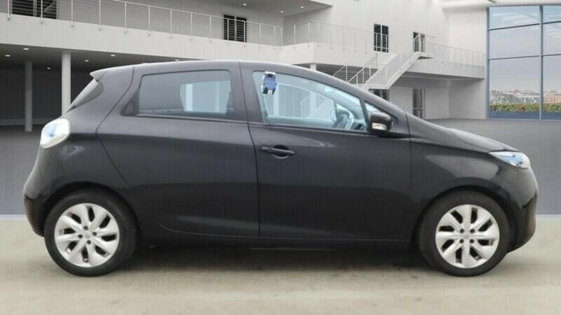 RENAULT ZOE